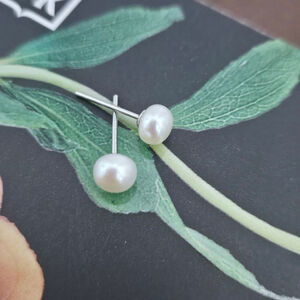 .925 Sterling Silver Freshwater Pearl Stud Earrings 6mm